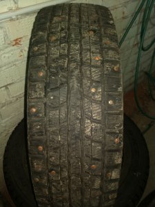 Dunlop SP Winter Ice 01 Dunlop SP Winter Ice 01
